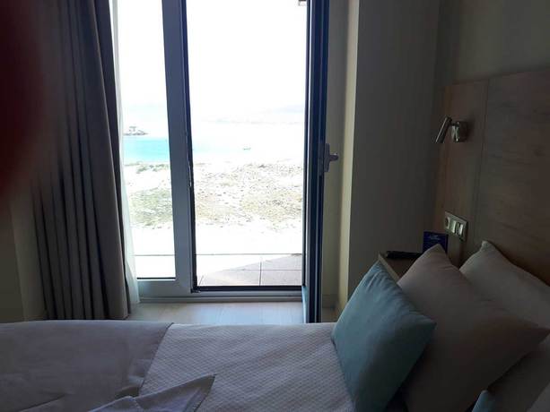 Imagen general del Hotel O Nautico. Foto 8