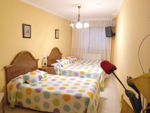 Imagen de la habitación del Hotel O Norte. Foto 8