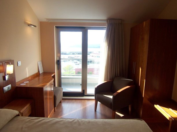 Imagen de la habitación del Hotel O Noso. Foto 5