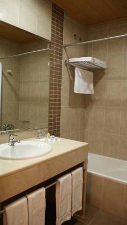 Imagen de la habitación del Hotel O Novo Principe. Foto 13