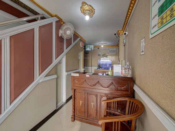 Imagen de los interiores del Hotel O Padang City Center Near Gunung Padang. Foto 15