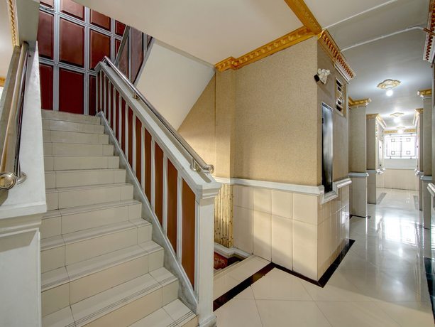 Imagen de los interiores del Hotel O Padang City Center Near Gunung Padang. Foto 16