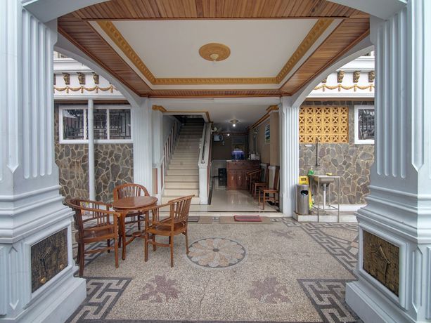 Imagen de los interiores del Hotel O Padang City Center Near Gunung Padang. Foto 20