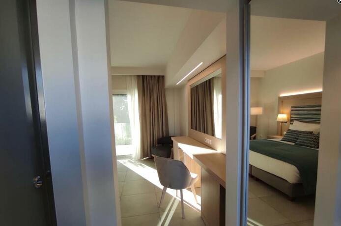 Imagen general del Hotel O Paradise beach Resort and Spa. Foto 19