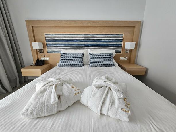 Imagen general del Hotel O Paradise beach Resort and Spa. Foto 25