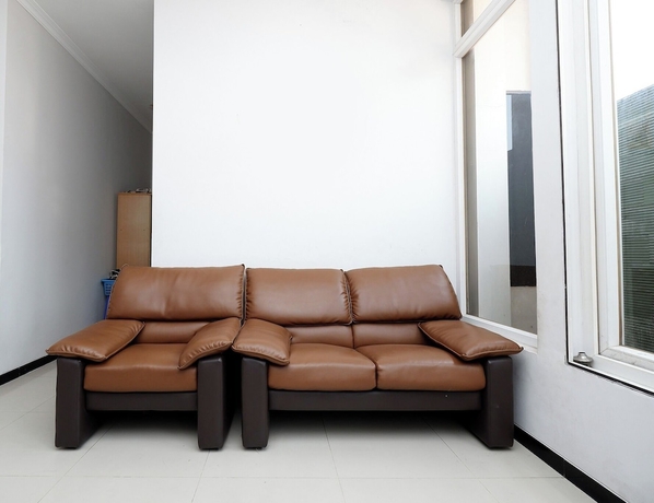 Imagen de los interiores del Hotel O Peaceful Residence. Foto 11