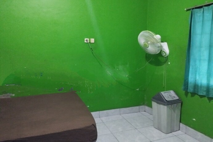 Imagen de la habitación del Hotel O Penginapan Mekar Sari Near PT. Lombok Menara Energygas. Foto 19