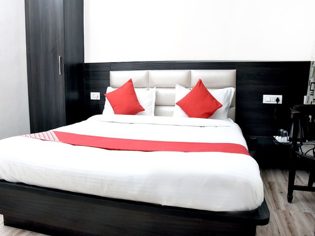 Imagen de la habitación del Hotel O Relax. Foto 13