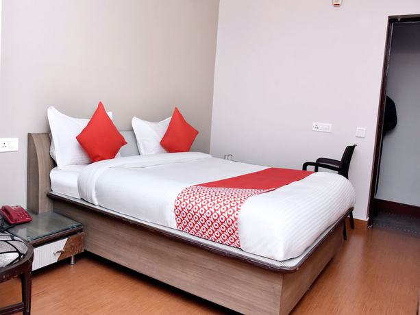 Imagen de la habitación del Hotel O Relax. Foto 14