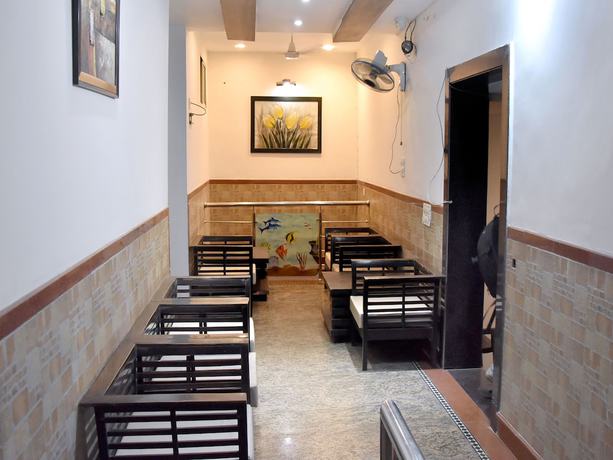 Imagen del bar/restaurante del Hotel O Relax. Foto 3