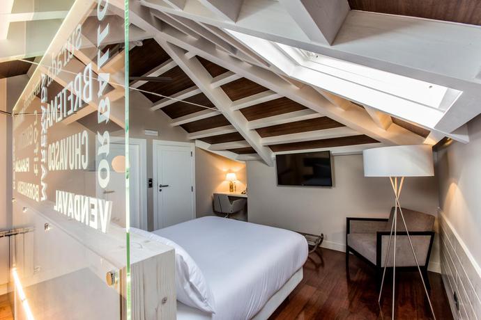 Imagen general del Hotel O SEMÁFORO. Foto 9