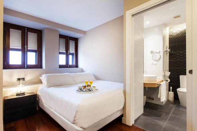 Imagen general del Hotel O SEMÁFORO. Foto 11