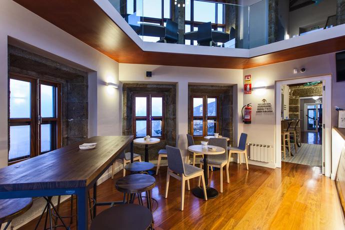 Imagen general del Hotel O SEMÁFORO. Foto 16