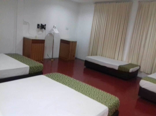 Imagen de los interiores del Hotel O Shalimar. Foto 14