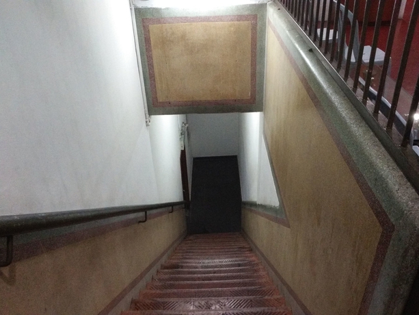 Imagen de los interiores del Hotel O Shalimar. Foto 16