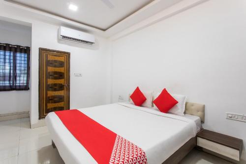 Imagen de la habitación del Hotel O Shiva Inn. Foto 20
