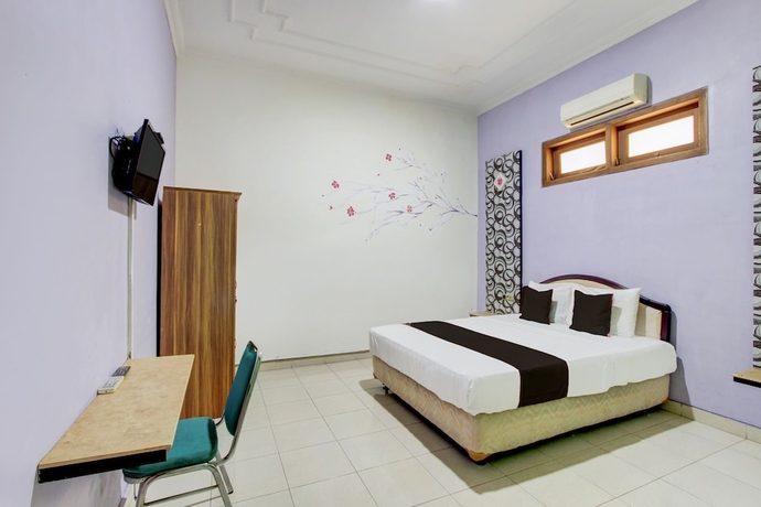 Imagen de la habitación del Hotel O Solo near RS JIH Solo formerly Azifa Inn. Foto 2