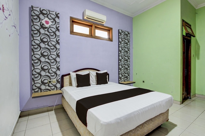 Imagen de la habitación del Hotel O Solo near RS JIH Solo formerly Azifa Inn. Foto 7