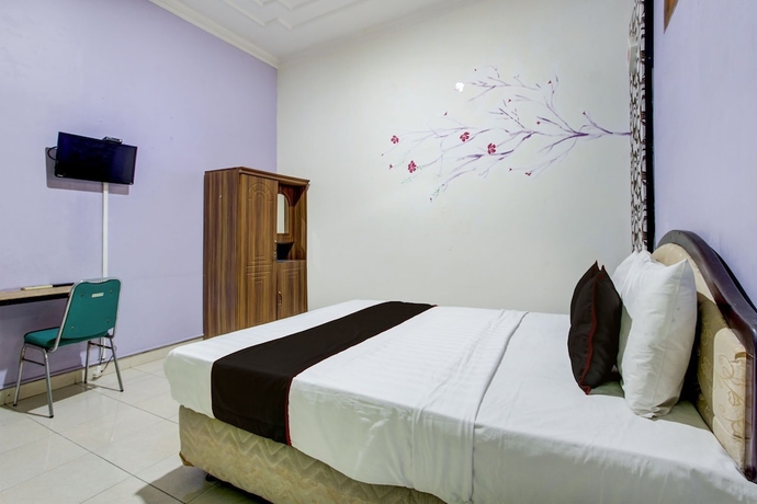 Imagen de la habitación del Hotel O Solo near RS JIH Solo formerly Azifa Inn. Foto 8