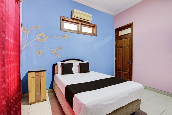 Imagen de la habitación del Hotel O Solo near RS JIH Solo formerly Azifa Inn. Foto 12