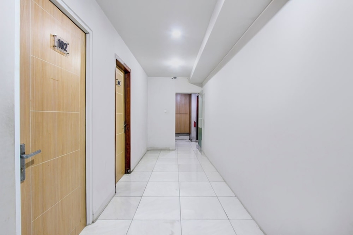 Imagen de los interiores del Hotel O Tegal near near Pacific Mall Tegal formerly Hugo Suites Family. Foto 12