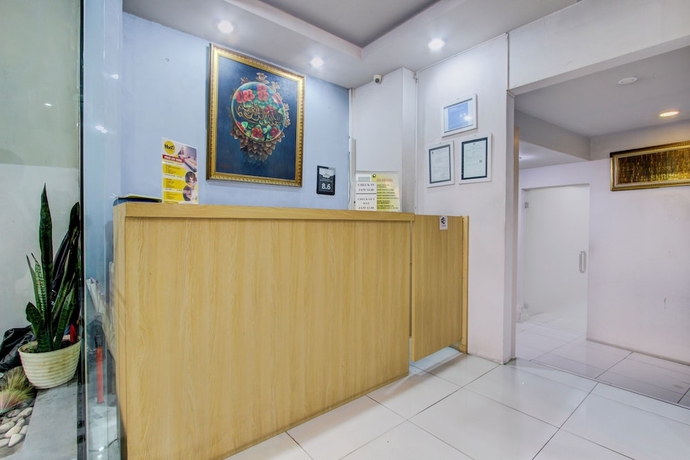 Imagen de los interiores del Hotel O Tegal near near Pacific Mall Tegal formerly Hugo Suites Family. Foto 16