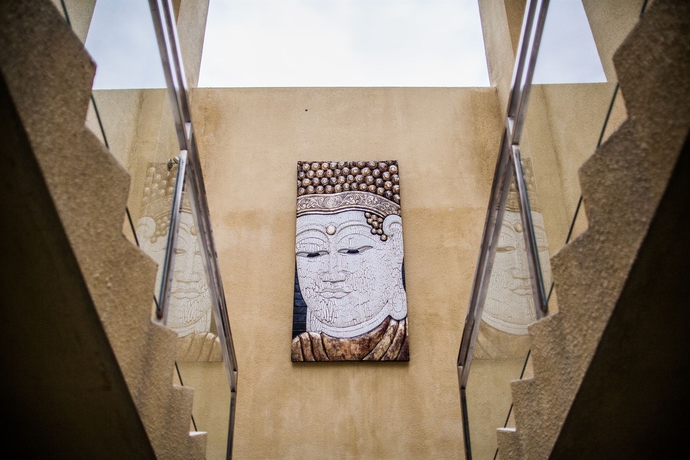 Imagen de los interiores del Hotel O Villas. Foto 10