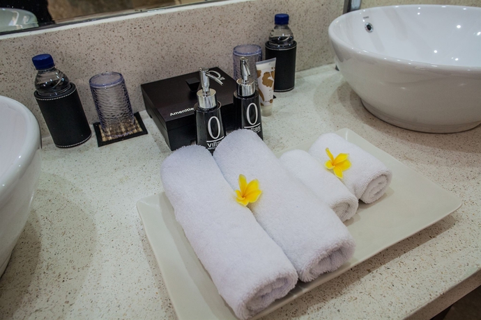Imagen de la habitación del Hotel O Villas. Foto 8