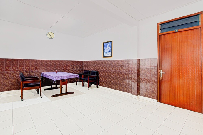 Imagen de los interiores del Hotel O Wisma Hasanah. Foto 10