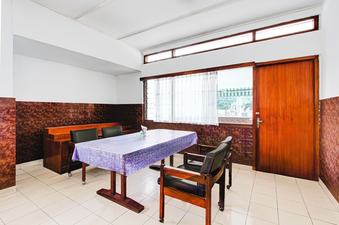 Imagen de los interiores del Hotel O Wisma Hasanah. Foto 11