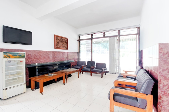 Imagen de los interiores del Hotel O Wisma Hasanah. Foto 12