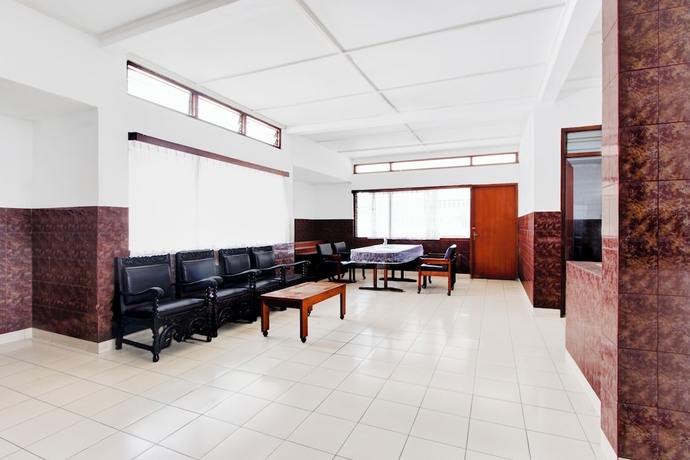 Imagen de los interiores del Hotel O Wisma Hasanah. Foto 15