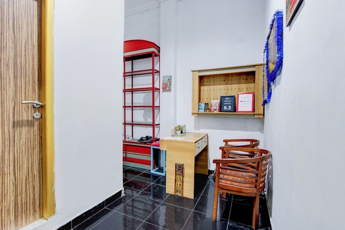 Imagen de los interiores del Hotel O Yogyakarta near Gembiraloka Zoo formerly Paddington Bear Homestay. Foto 14