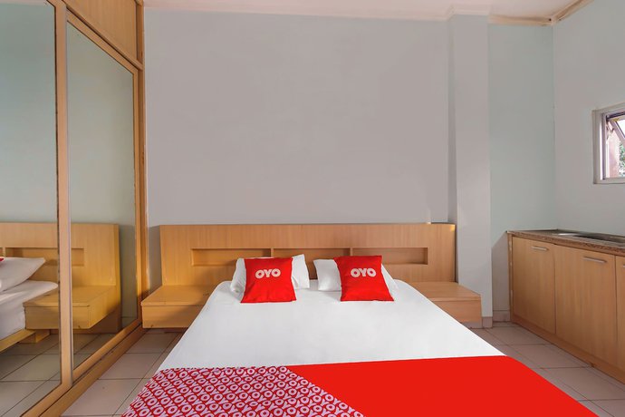 Imagen de la habitación del Hotel O near Cilandak Town Square. Foto 3