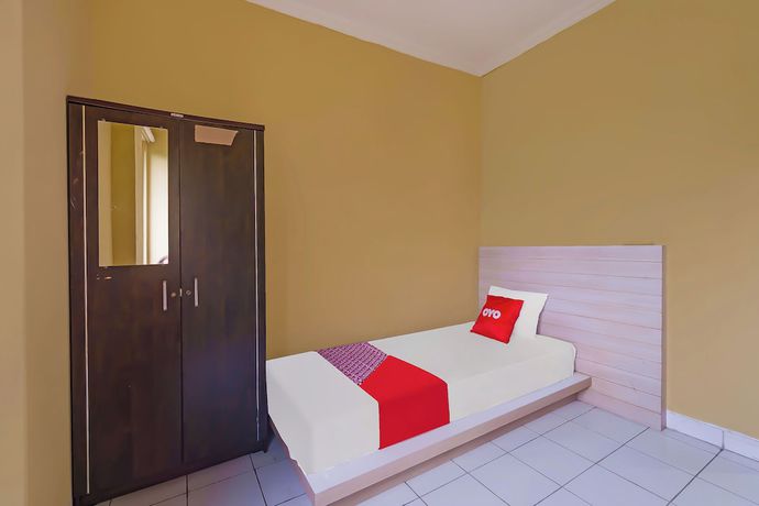 Imagen de la habitación del Hotel O near Cilandak Town Square. Foto 14