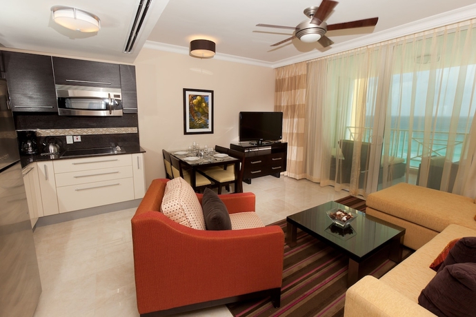 Imagen de la habitación del Hotel O2 Beach Club and Spa. Foto 10