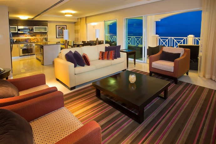 Imagen de la habitación del Hotel O2 Beach Club and Spa. Foto 15