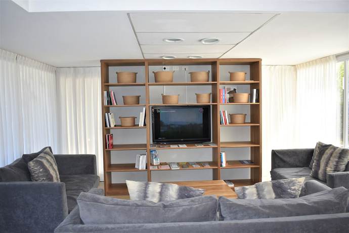 Imagen de los interiores del Hotel O2 Gesell. Foto 15