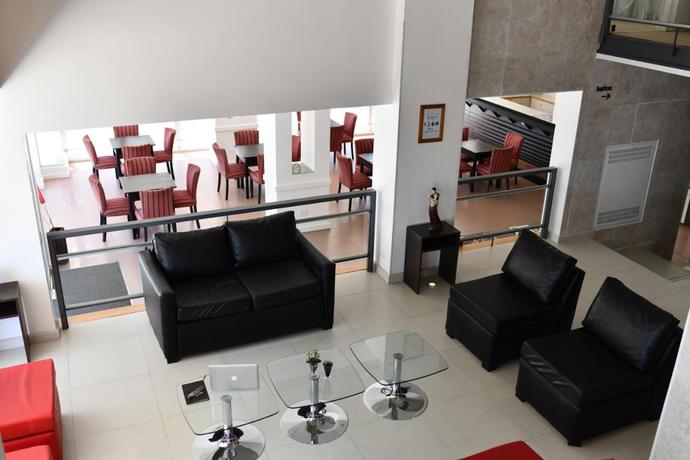 Imagen de los interiores del Hotel O2 Gualeguaych&uacute;. Foto 5