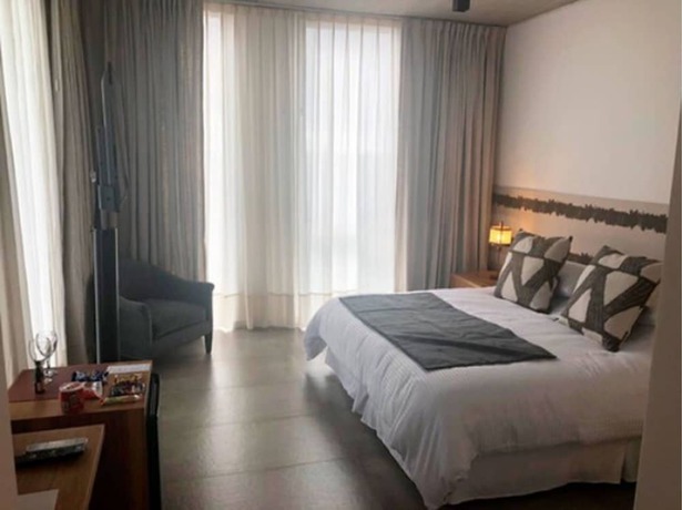 Imagen de la habitación del Hotel O2 Iguazú. Foto 13