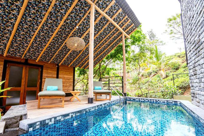 Imagen de la piscina del Hotel O2 Villas Ella. Foto 10