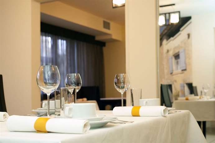 Imagen del bar/restaurante del Hotel O3hotel. Foto 6