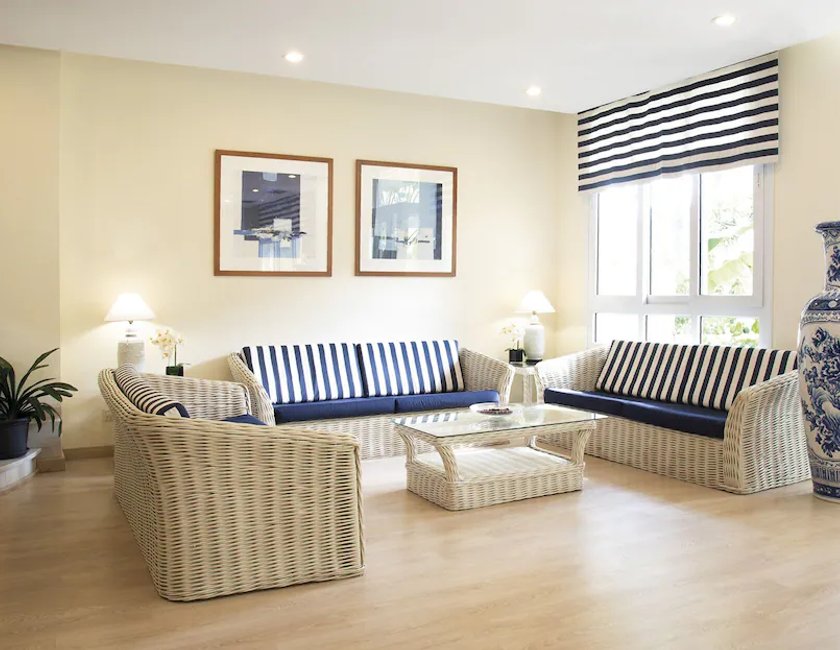 Imagen de los interiores del Hotel O7 Club Cala Ratjada. Foto 12