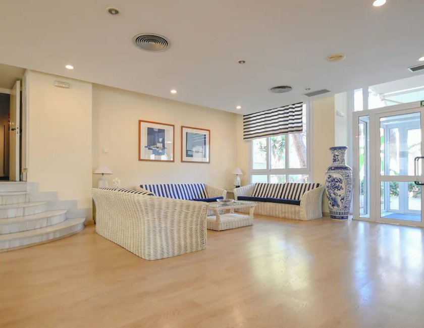 Imagen de los interiores del Hotel O7 Club Cala Ratjada. Foto 16