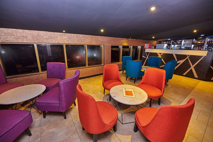 Imagen de la habitación del Hotel OAK HAVENS HOTEL. Foto 5