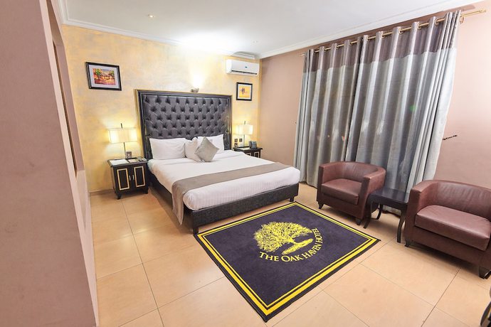 Imagen de la habitación del Hotel OAK HAVENS HOTEL. Foto 13