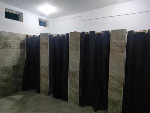 Imagen de la habitación del Hotel OASIS Resort. Foto 20