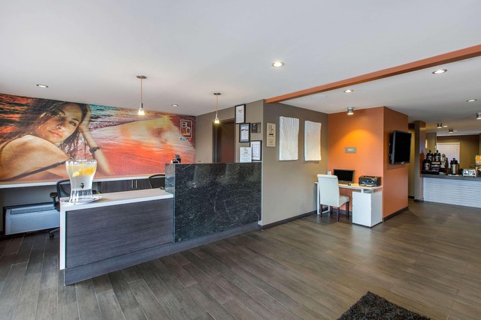 Imagen de los interiores del Hotel OC Costa Mesa. Foto 19