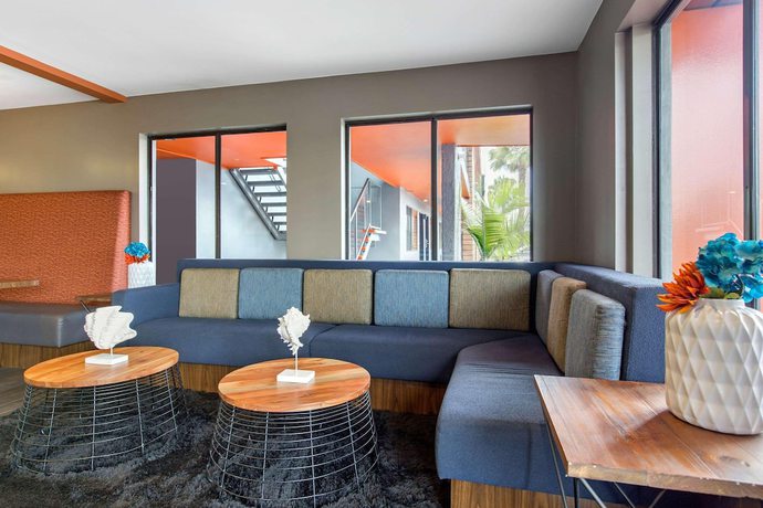 Imagen de los interiores del Hotel OC Costa Mesa. Foto 20