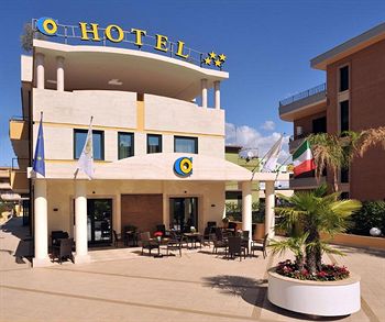 Imagen general del Hotel O.C. Villa Adriana. Foto 5